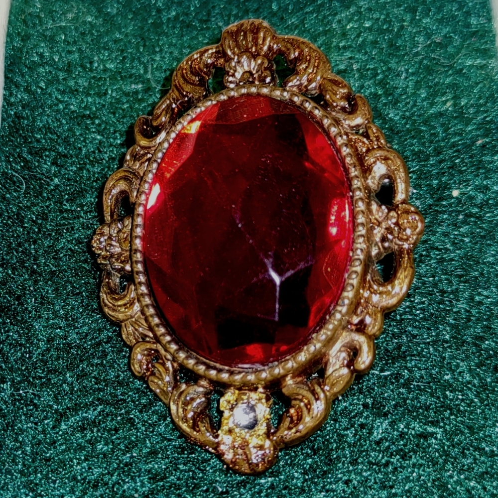 Vintage Red Rhinestone Brooch - Picture 2 of 8